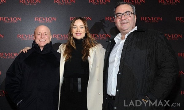 露华浓公司CEO宣布离职 公司发展前路布满荆棘 美妆行业 / 2016-02-29露华浓公司CEO宣布离职 公司发展前路布满荆棘(图2)