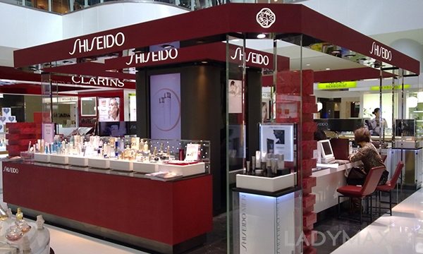 时尚新闻 / 2016-07-04资生堂与Dolce & Gabbana签署全球合作协议 全面布局高端化妆品牌组合(图1)