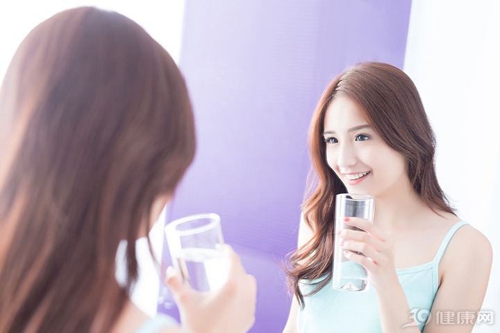 想要白瓷肌 健康美白学起来(图1) 想要白瓷肌 健康美白学起来(图1)