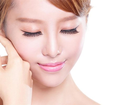 做好这几点你就能白里透红！(图1)