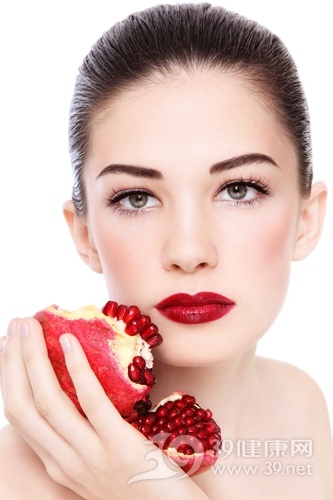 10种纯天然美白抗衰老水果 美白还能抗衰老！(图1)