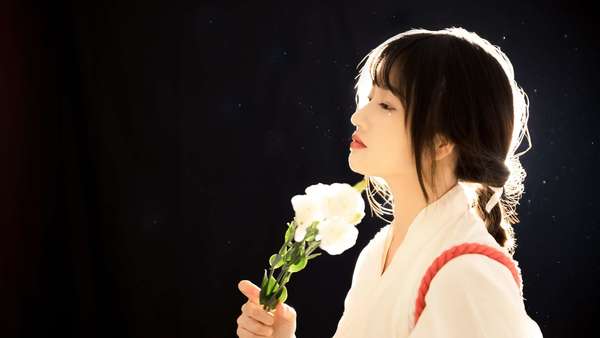 涂了悦诗风吟橄榄油护肤品，为什么脸上反而油腻不堪？真相竟是这几个原因！(图1)