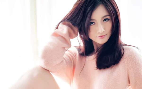 眼霜怎么正确用？ - 芸彩彩美妆咨询